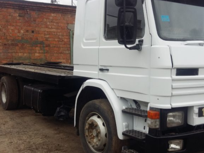 Эвакуатор скания 113м г/п 8,5 тонн, длинна площадки 5,5 м, высота борта 1,2м ( мак. груз высотой 2,8 м) установлена лебедка усилием 8 тонн