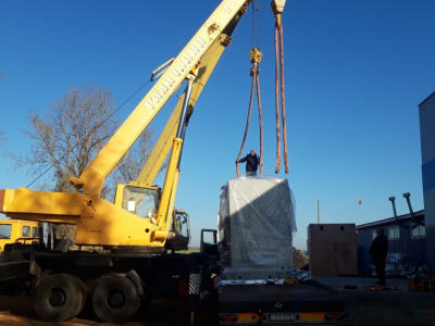 Разгрузка и перемещение пружинонавивочного станка в г.Бобруйске весом 36 тонн