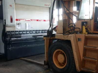 Разгрузка оборудования весом заказчика общим весом 38 тонн 