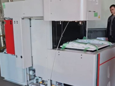 Разгрузка EDM Naisun Seiki SDG12S (вес 3760 кг). Распаковка, перемещение в цех. Общий вес 3900 кг.